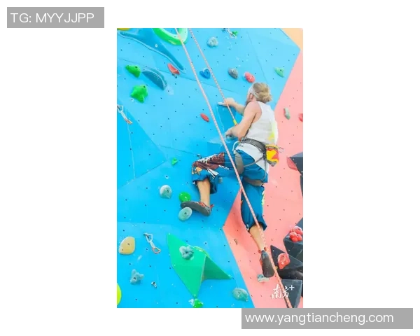 成都攀岩队分享比赛经验与技巧助力攀岩爱好者成长之路