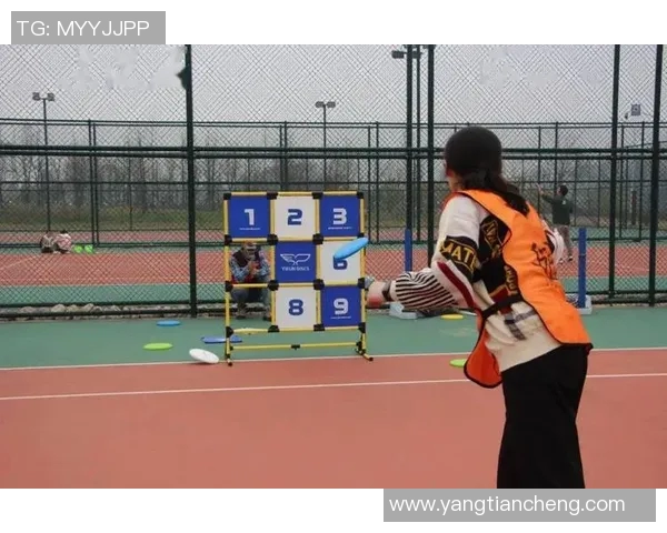 重庆飞盘队在极限运动嘉年华中的精彩表现与比赛经验分析