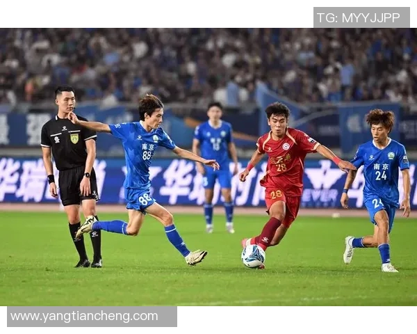 南京排球队灵活性探讨:如何提升战术应变与团队协作能力 南京排球队灵活性探讨:如何提升战术应变与团队协作能力