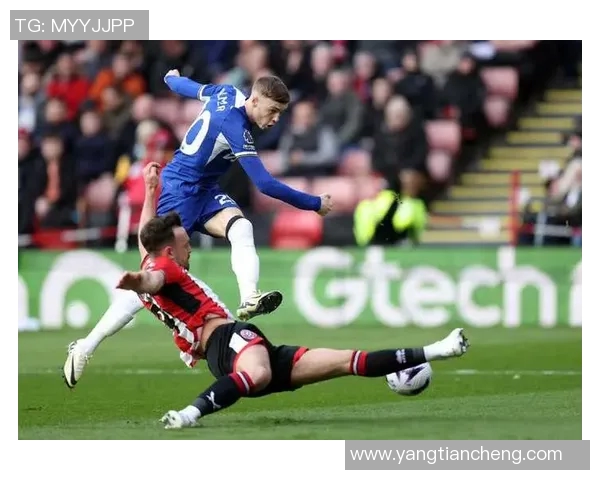 切尔西与曼联足总杯决赛今日上演巅峰对决球迷期待精彩瞬间 切尔西与曼联足总杯决赛今日上演巅峰对决球迷期待精彩瞬间