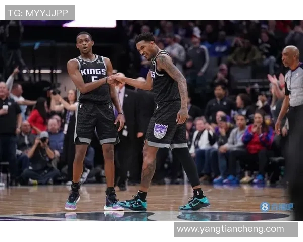 鹈鹕与步行者对决分析球队状态与战术策略探讨 鹈鹕与步行者对决分析球队状态与战术策略探讨