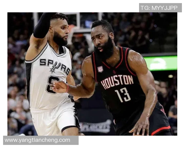 雷霆与勇士交战历史回顾及战绩分析探讨 雷霆与勇士交战历史回顾及战绩分析探讨