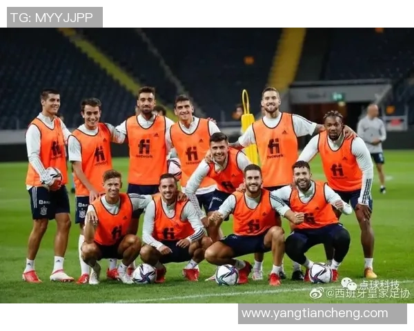 意大利与希腊足球对决精彩比分结果揭晓分析与回顾