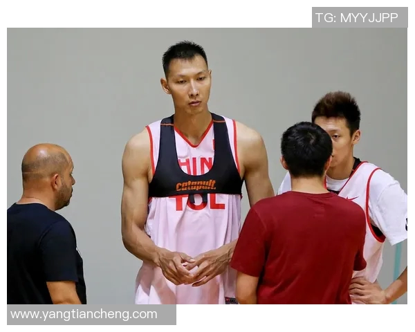 易建联：从篮球天才到国家队领袖的辉煌历程与未来展望